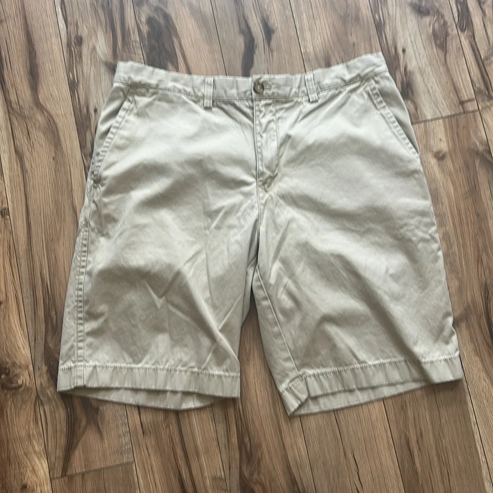 Tommy Hilfiger Chino Shorts Size